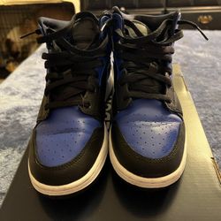 Jordan 1 Mid