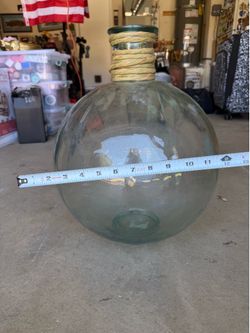 Glass pot belly vase