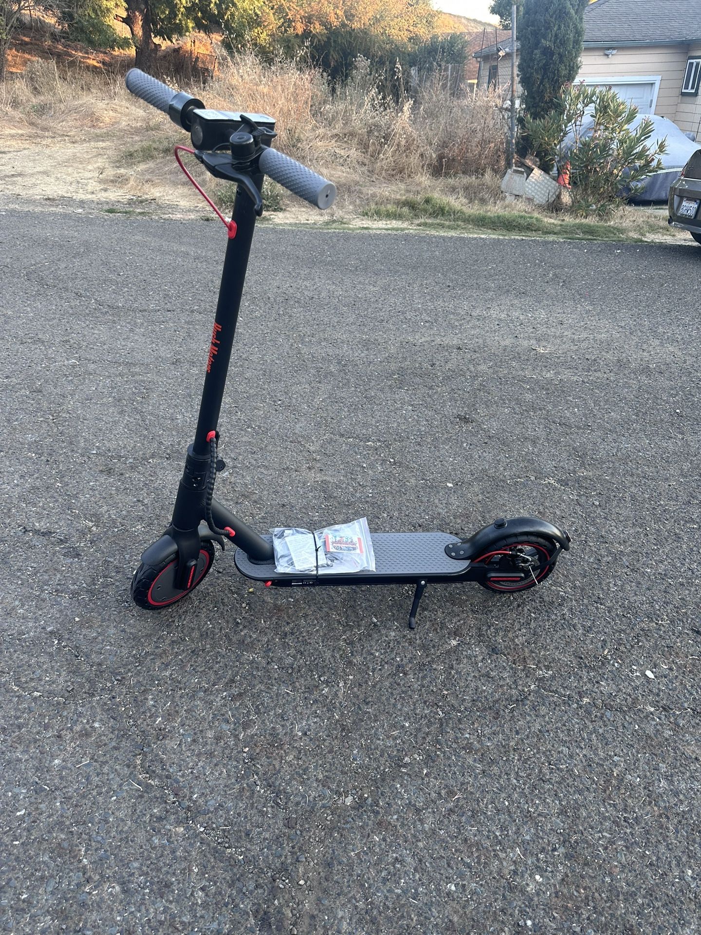 Hush Motors E-Scooter