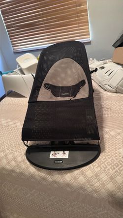BabyBjorn Bouncer Balance Soft, Mesh (Black/Grey)