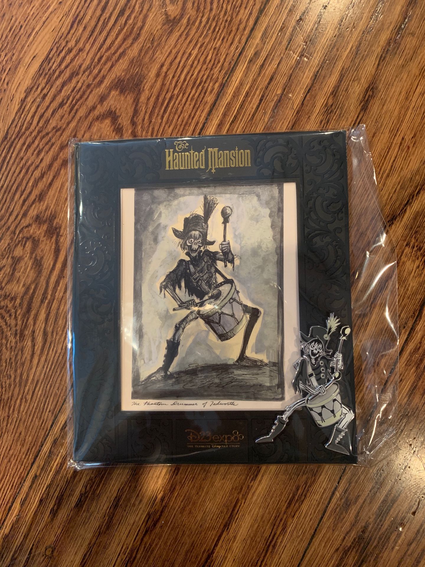 HAUNTED MANSION PIN COLLECTORS ITEM