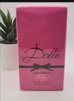 Dolce&Gabbana
 
Dolce Lily Eau de Toilette

2.5 fl (SEALED)⭐️