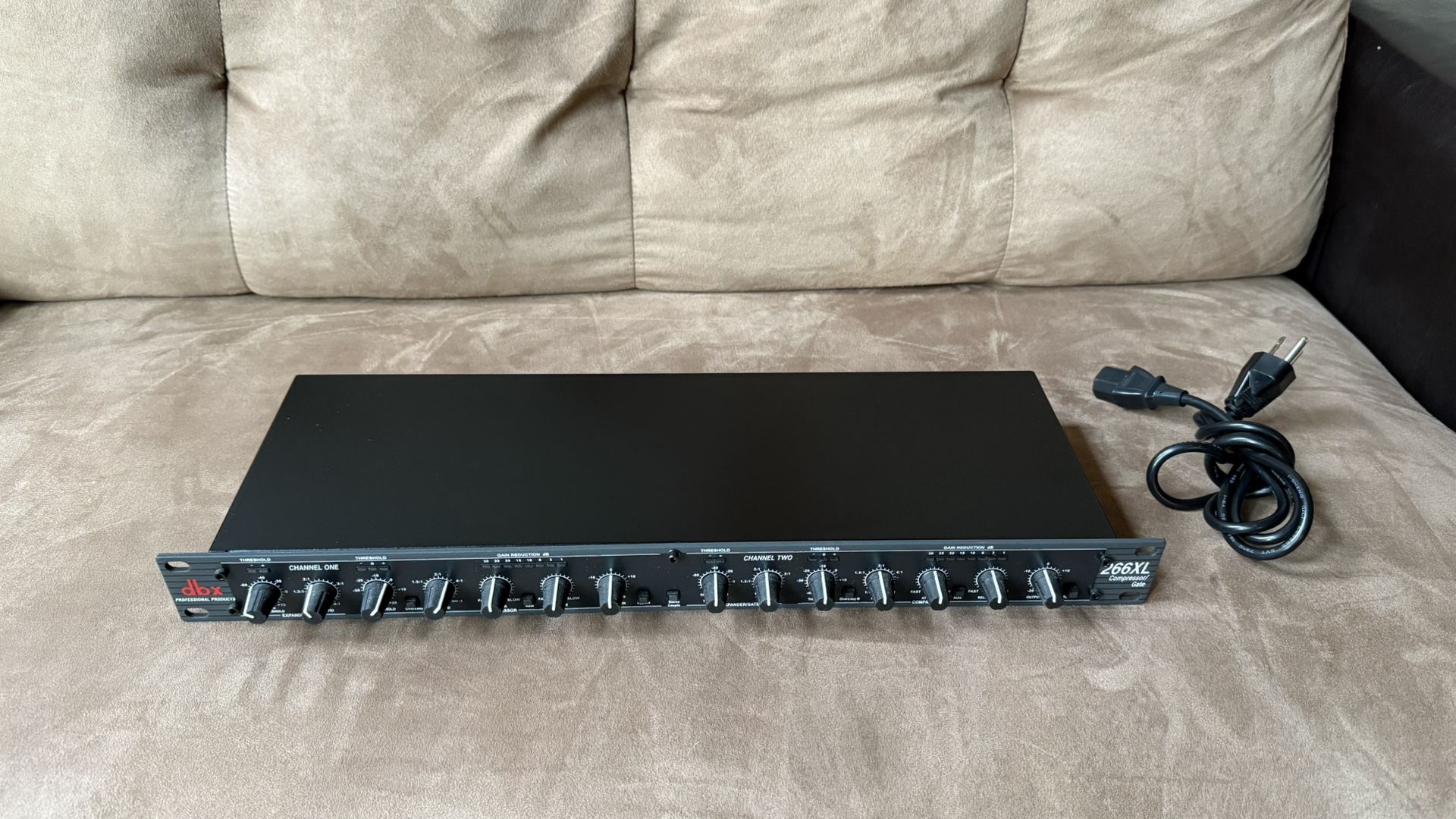DBX 266XL Compressor Limiter Gate