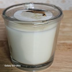 White Jar Candle with Lid