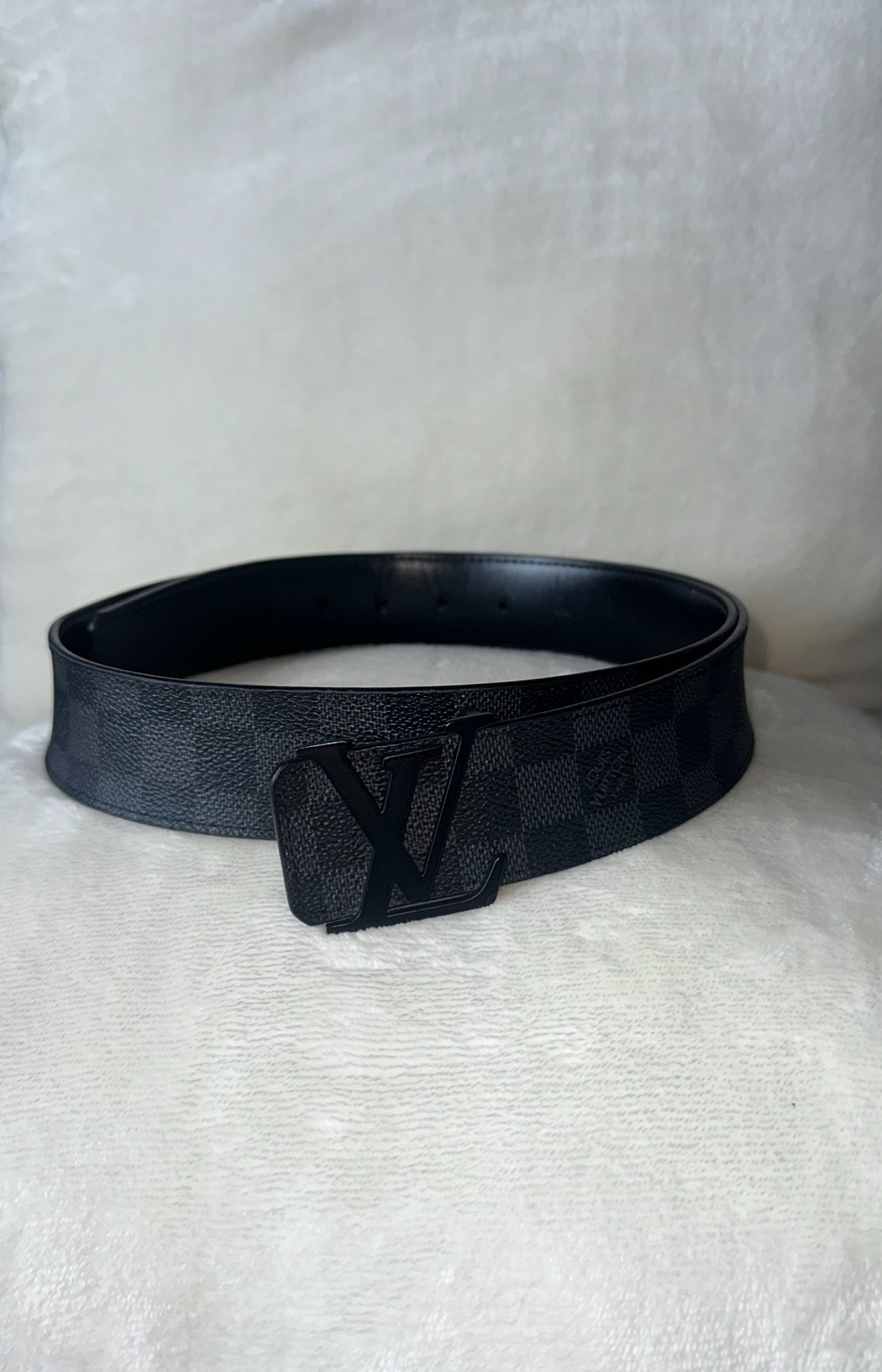 Louis Vuitton (Men’s) Belt