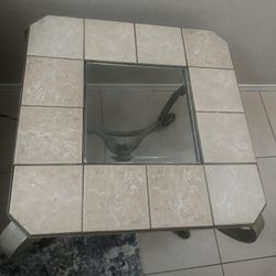 Coffee, table and end tables