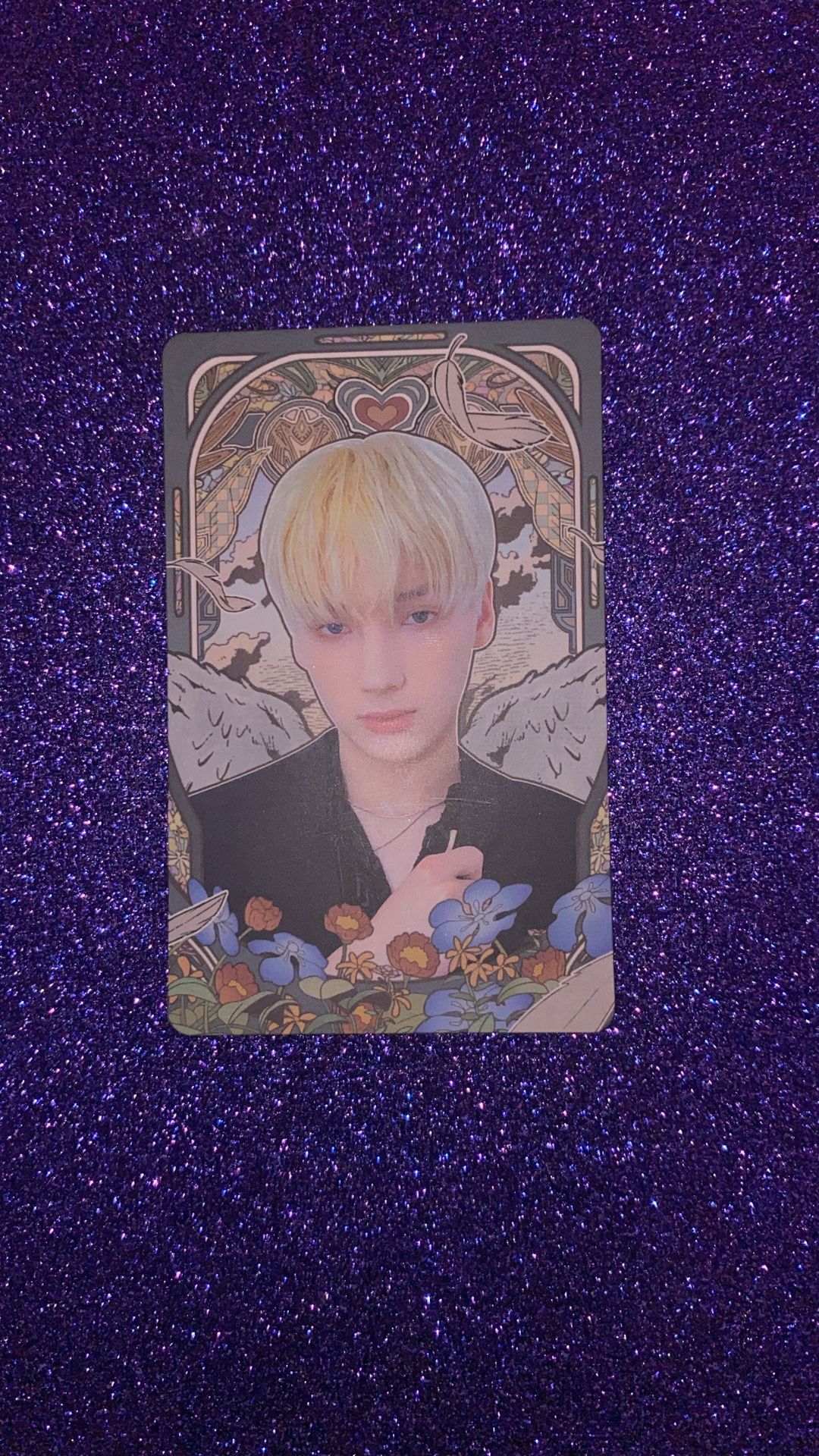 Huening Kai The chaos Chapter Freeze Photocard (READ DESCRIPTION)