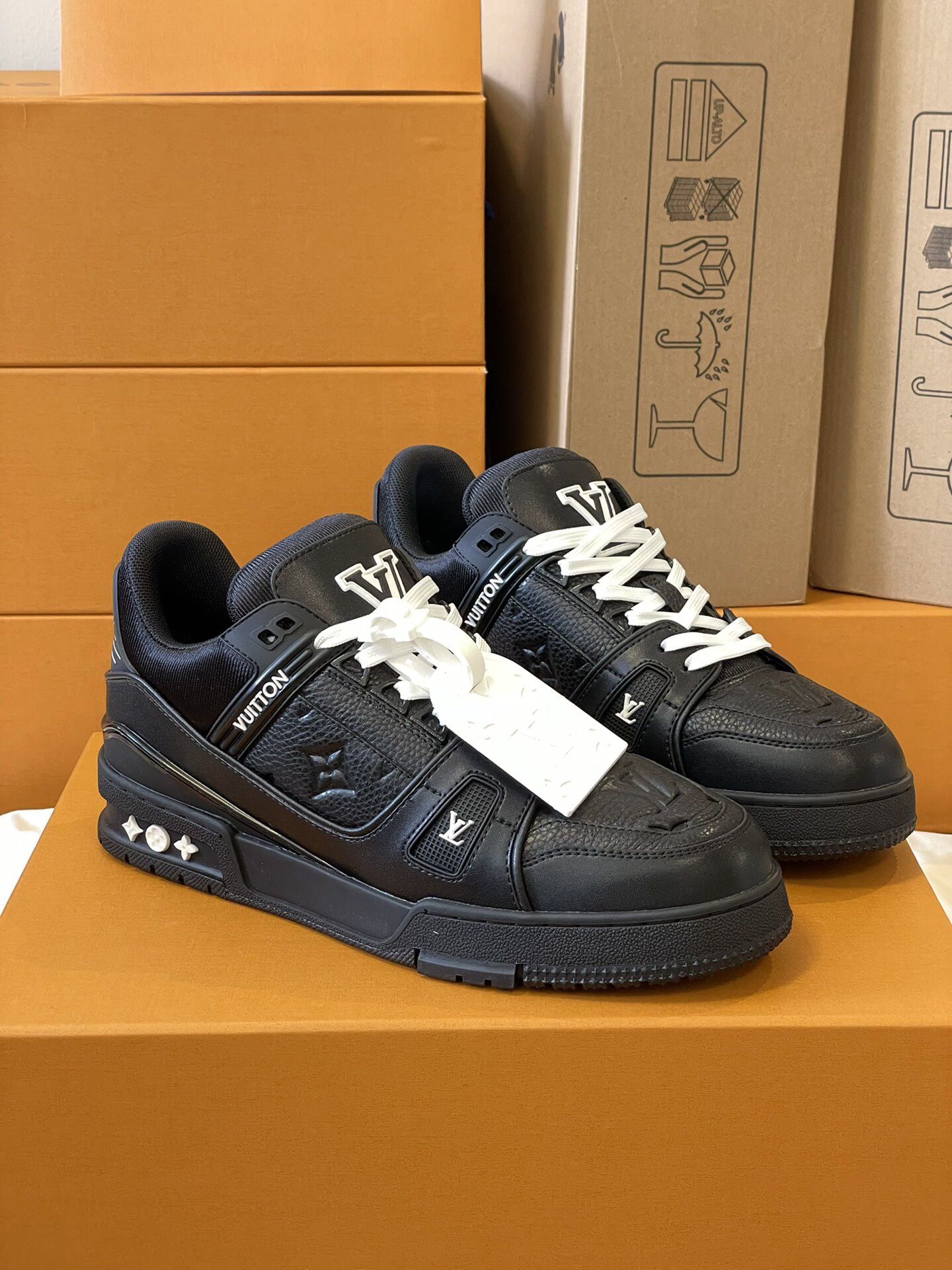 Louis Vuitton Women’s Shoes With Box 2025 New