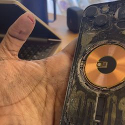 Phones For Parts Or Repair!