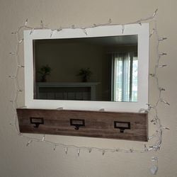 Hanging Mirror Mail Organizer