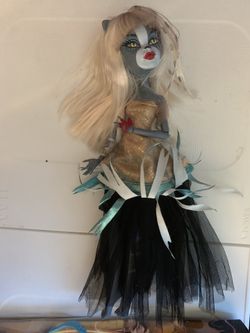 Monster high dolls