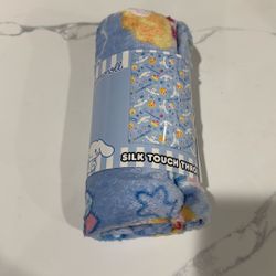 Cinnamoroll Silk Touch Throw 