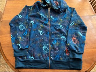 New Women’s Disney hoodie