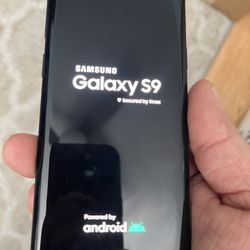 Working Perfectly For Parts Only.  Read Description 