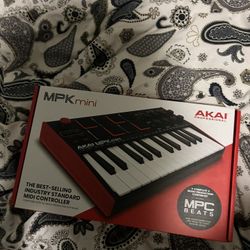 MPK mini Akai Proffesional