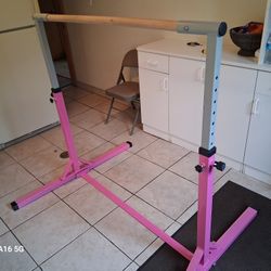 Gymnastics Kip Bar 