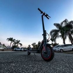 Electric scooter