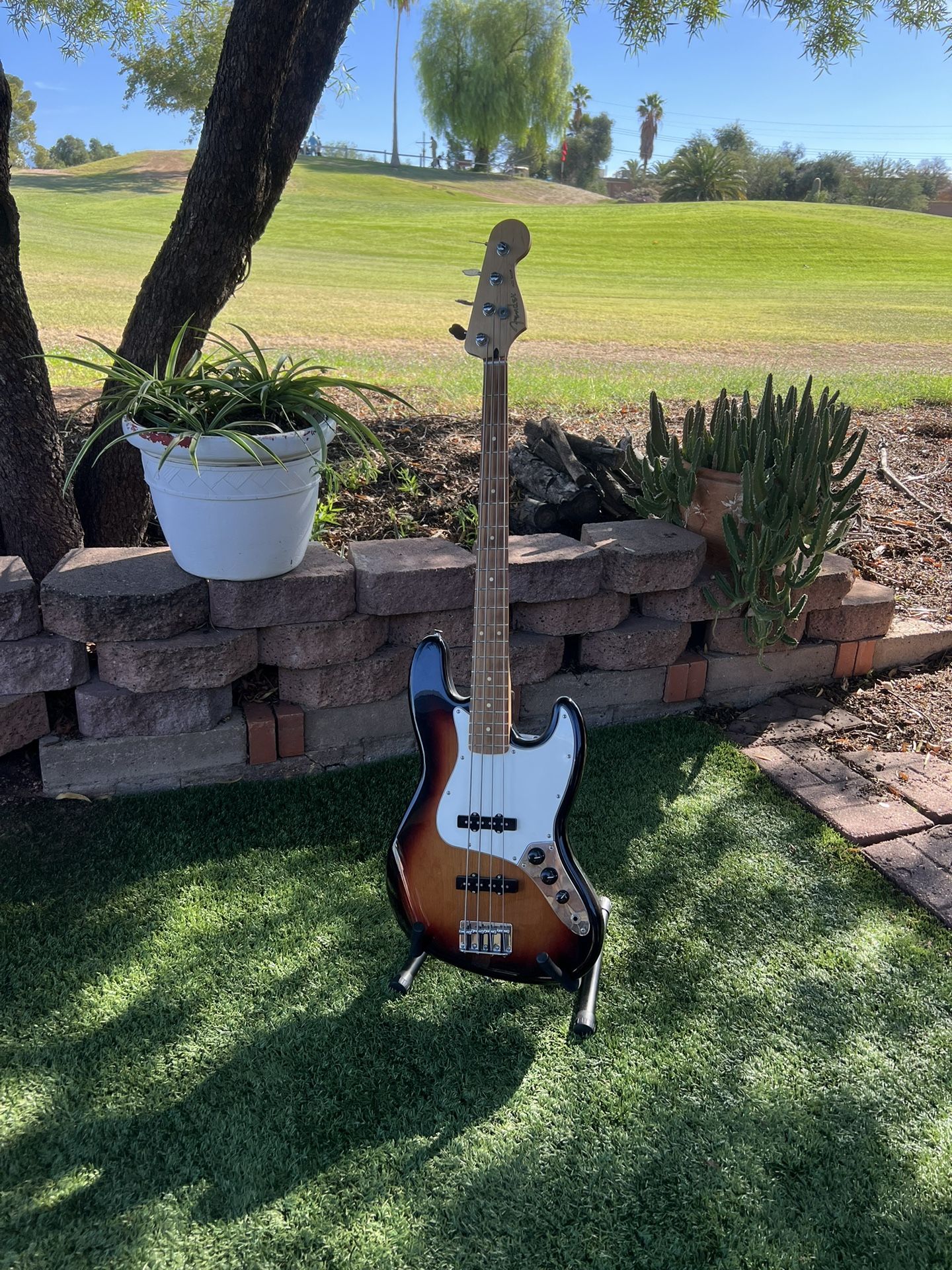 Fender Jazz Bass Mexico 2022 Sunburst 