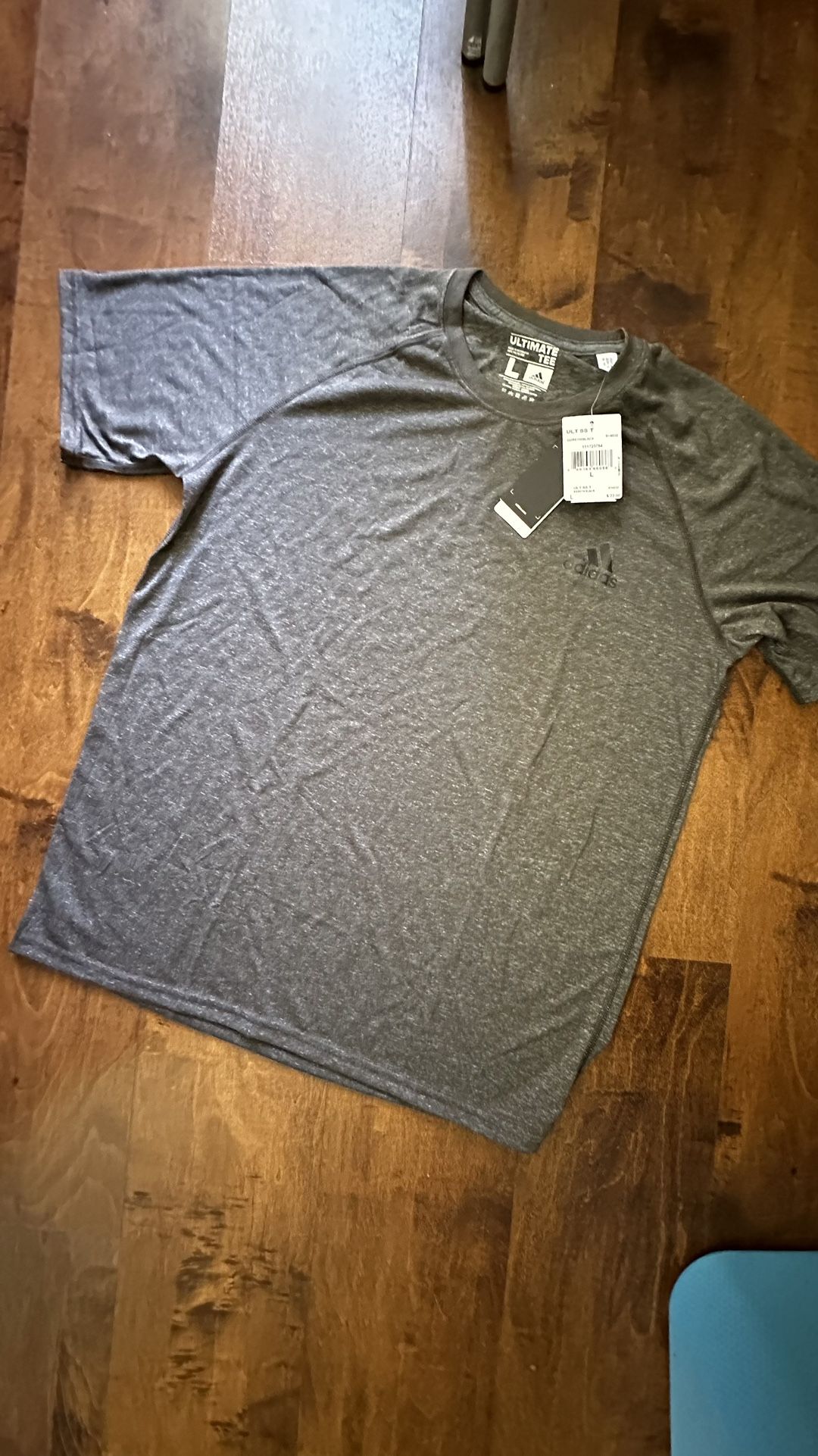 Men Nike Adidas Brand New Tshirt Activewear Dri Fit Size L