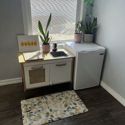 Montessori Functional Toddler Kitchen 