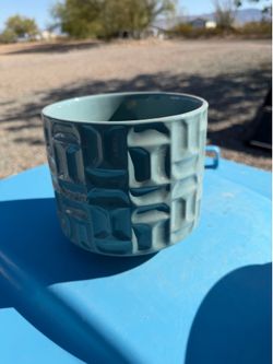 Plant pot