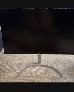 LG 27UK850-W 27" 4K UHD IPS Monitor with HDR10 with USB Type-C Connectivity and FreeSync, White
