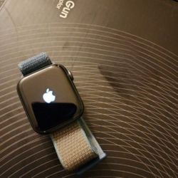 Apple Watch Series 6 44mm WiFi 