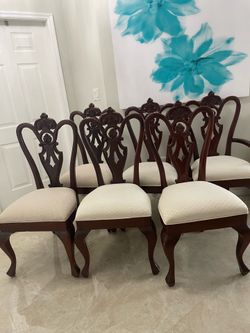 Free 6 sillas de comedor de caoba. Gratis