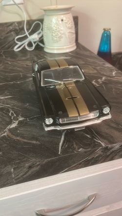 Ford Mustang Shelby GT500 Diecast Model Car