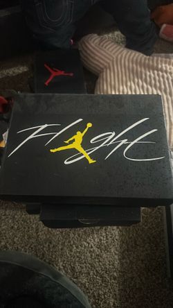 AIR JORDAN 4 RETRO (GS)