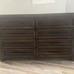 FREE DRESSER! PICK UP TODAY!