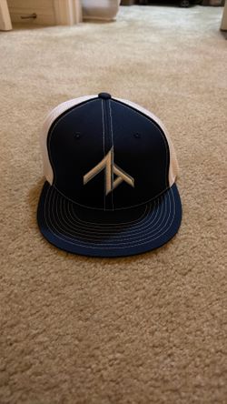 zt hat