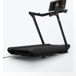 Peloton Tread