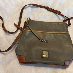 Lightly Used Dooney & Bourke Pebble Gray Leather Purse 