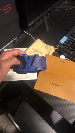 Louis Vuitton belt