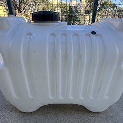 40 Gallon Water Tank