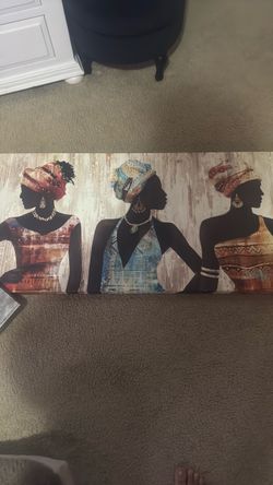 Large African women pictures.