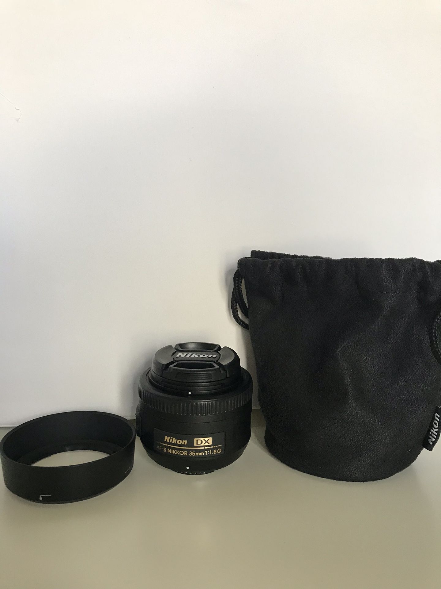 Nikon lense 35mm f/1.8 AF-S DX G