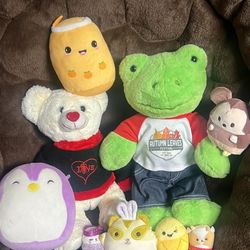 Assorted Stuffed Animals Including Small Squishmallows