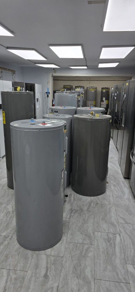 Electric And Gas Water Heater With 1 Year Warranty Garantia Por Escrito  $249 And Up