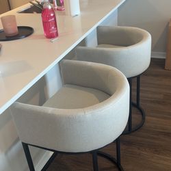 Brand New Beige Counter Height Bar Stool (Still in Box) – $