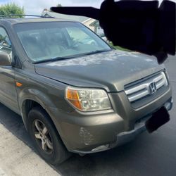 Honda Pilot 2006 Needs Work Or Is For Parts