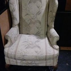 Wingback chair solid wood feather legs