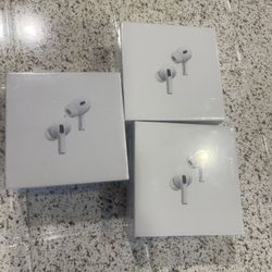 AirPods Pro 2 With MagSafe Charging Case (USB-C)