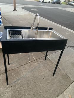 Utility sink with faucet for $90