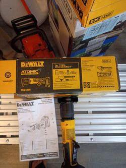 DeWalt Atomic DCG430B 20V Cut-Off Tool
