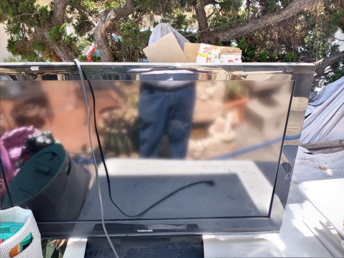 Toshiba TV