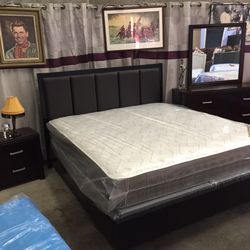 Complete Queen bedroom set includes bed mattress dresser mirror and 1 nite stand $875