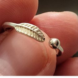 925 Sterling Silver Feather Toe Ring 