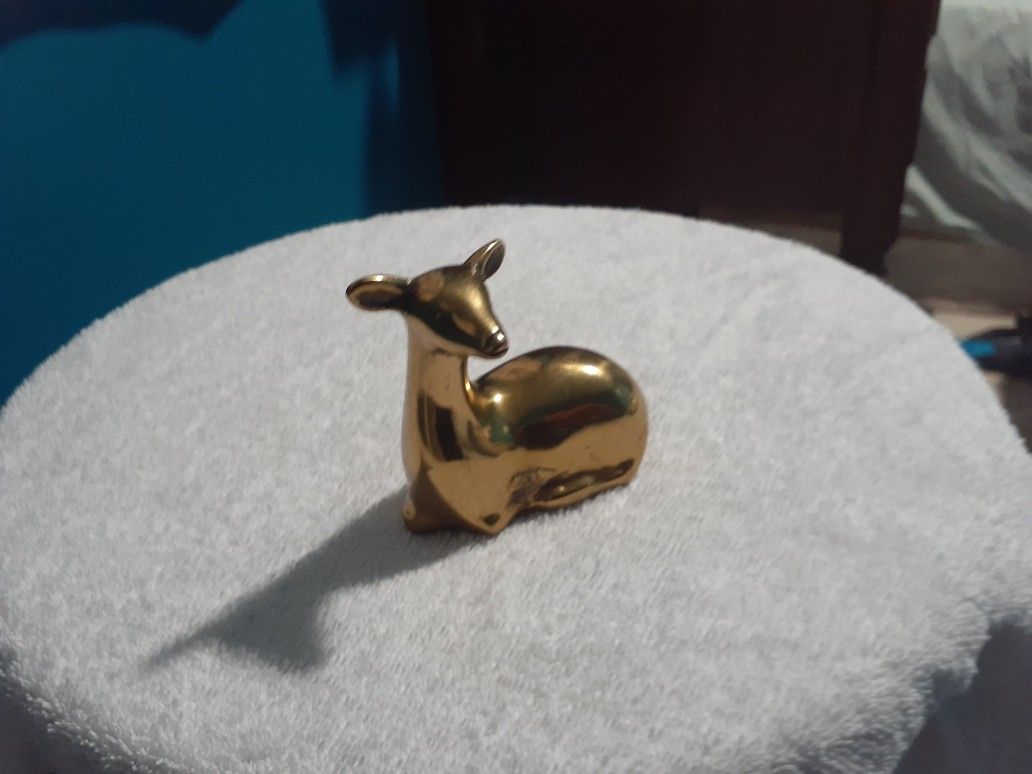 Dear brass decoration very heavy GOLD COLOR